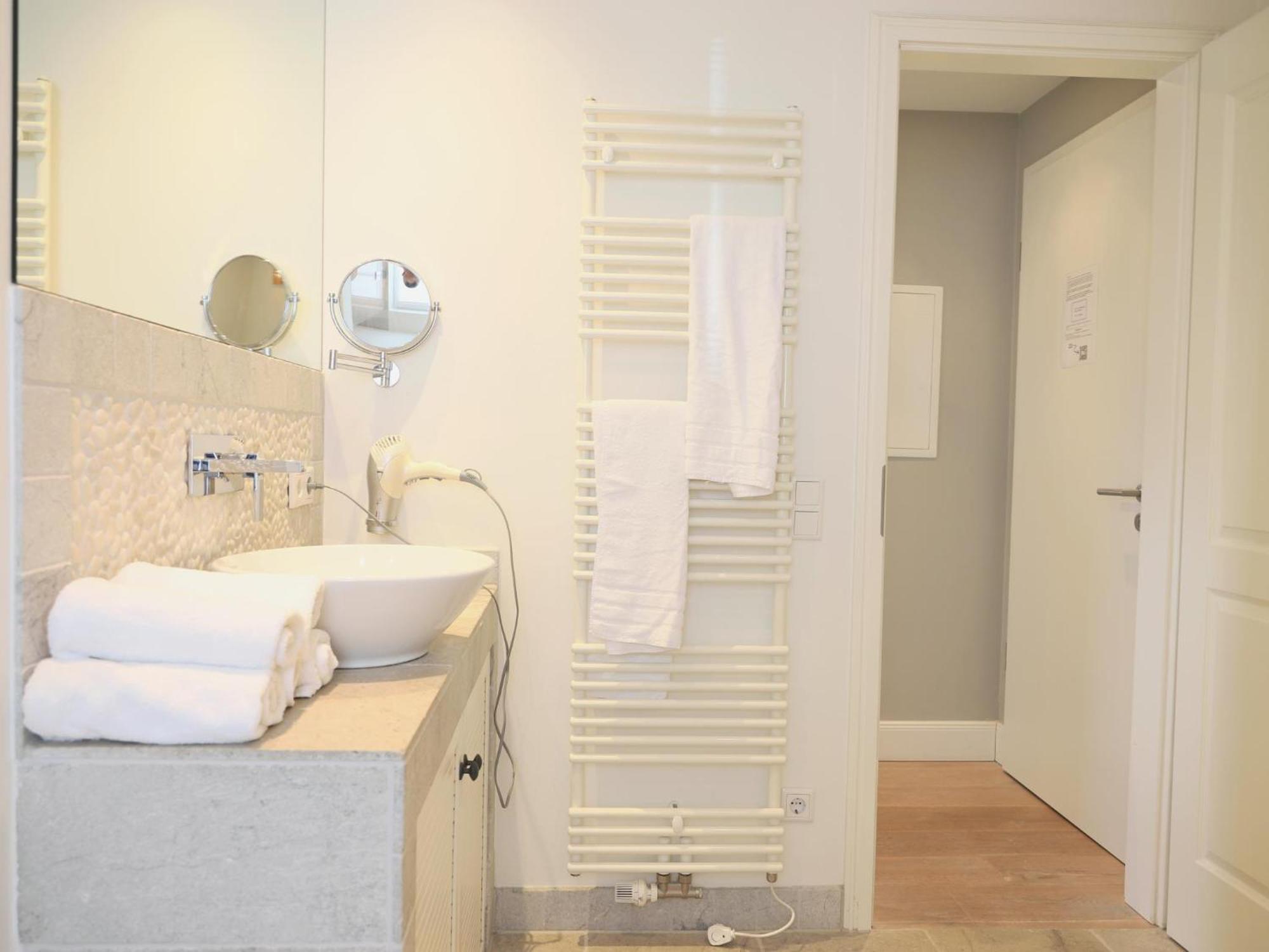 Апартаменты Berthin-Bleeg-Str. 1, W3 Веннингштедт Экстерьер фото